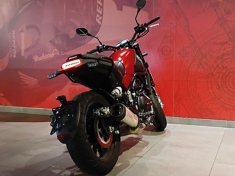 Benelli Leoncino 500