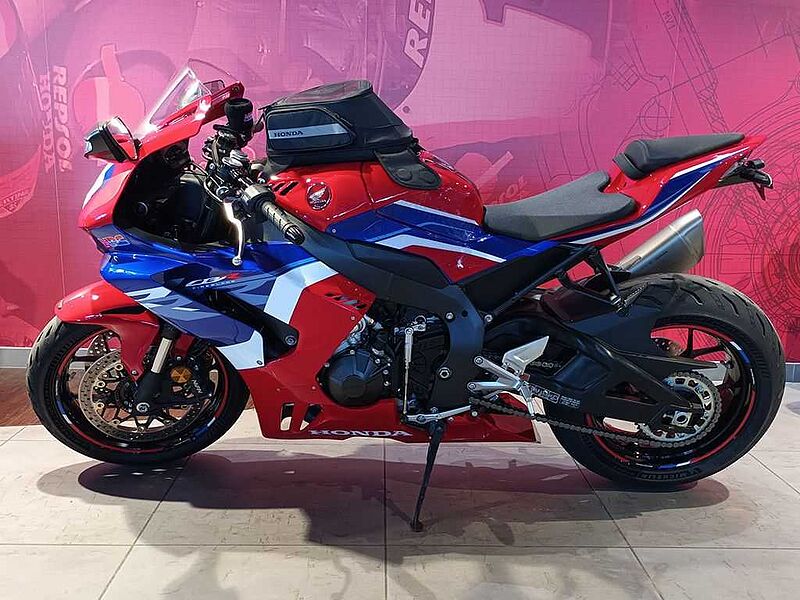 Honda CBR1000RR-R ST Fireblade - viele Extras